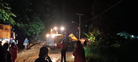 Longsor di Lubuk Peraku, Akses Jalan Sempat Terputus