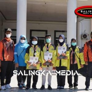 Peringati Hari Olahraga Nasional, Pemkab Solok Selatan Beri Penghargaan 5 Orang Atlet Pelajar Berprestasi