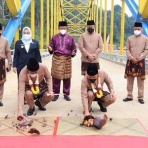 Gubernur Sumsel Resmikan Jembatan Ulak Lebar