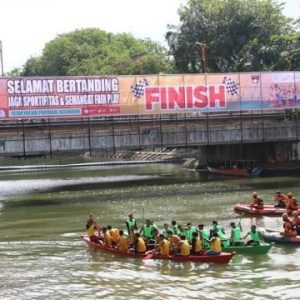 Festival Selaju Sampan Tradisional Badunsanak, Lestarikan Seni dan Budaya Lokal Kota Padang