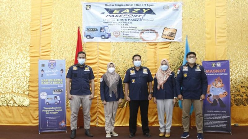 Melalui Program Eazy Pasport, Imigrasi Kelas II Agam Kembali Jemput Bola Layani Masyarakat Pasbar