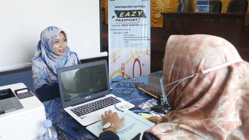 Melalui Program Eazy Pasport, Imigrasi Kelas II Agam Kembali Jemput Bola Layani Masyarakat Pasbar