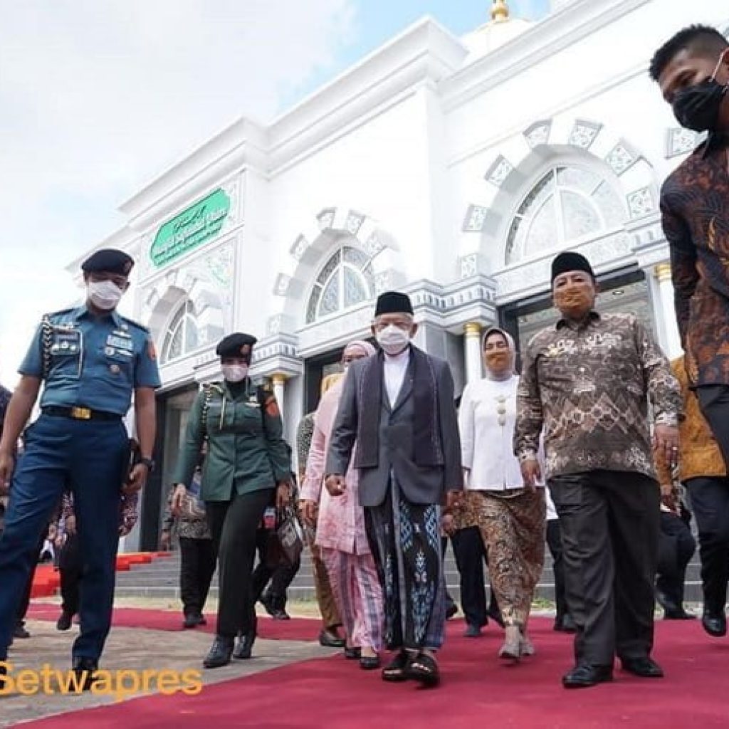 Resmikan Masjid Safinatul Ulum UIN Raden Intan Lampung, Wapres Harapkan