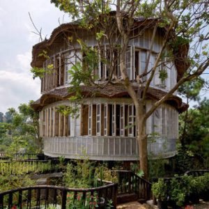 Terbuat dari Bambu, Bangunan Piyandeling dengan Arsitektur Lokal di Desa Mekarwangi