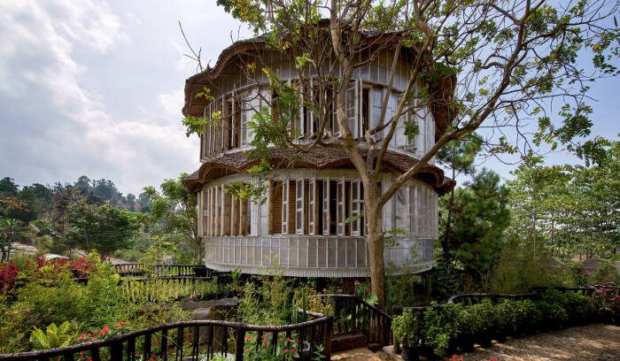 Terbuat dari Bambu, Bangunan Piyandeling dengan Arsitektur Lokal di Desa Mekarwangi Terbuat dari Bambu, Bangunan Piyandeling dengan Arsitektur Lokal di Desa Mekarwangi