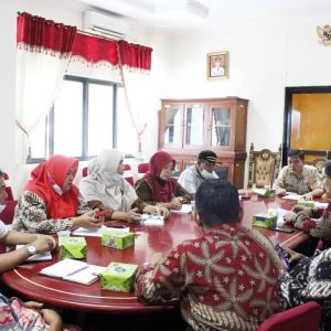 Pemko Pariaman Gelar Operasi Pasar Murah Minyak Goreng Kemasan Sederhana