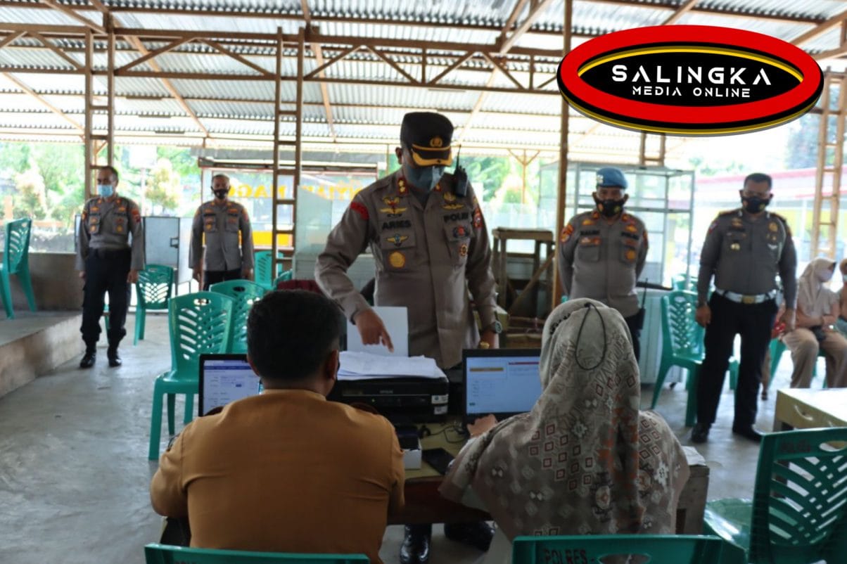 Kapolres Pasaman Barat Ikuti Zoom Meeting Dengan Kapolri Dan Tinjau Kegiatan Vaksinasi