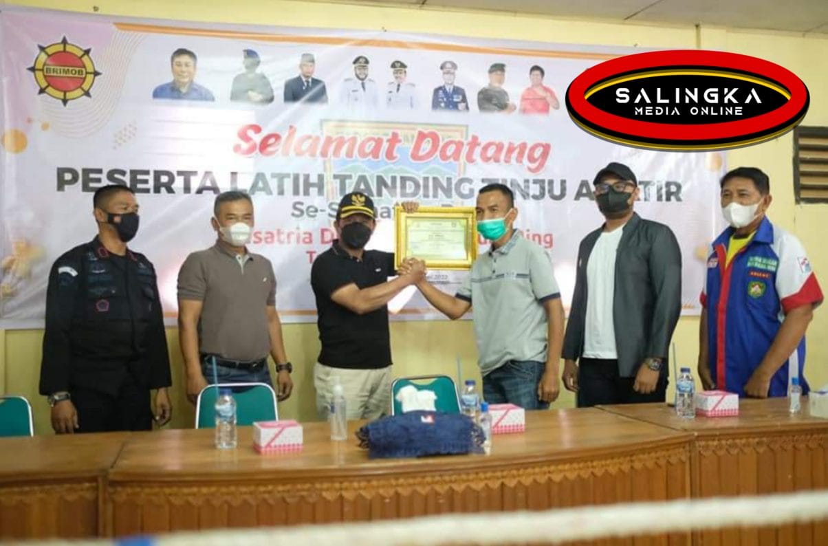 Wakil Walikota Asrul Buka Latihan Tinju Amatir di Sumbar