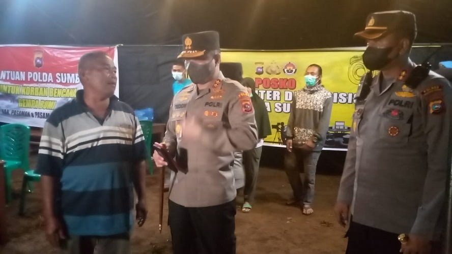 Kunjungi Pasbar, Kapolda Sumbar tinjau Posko Pengungsian Warga korban Gempa