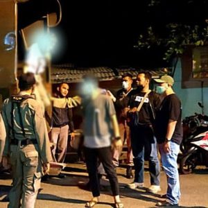 Mengamankan Lima Orang wanita dan Dua Orang laki-laki di Sejumlah Tempat Cafe, Penginapan, di Kota Padang