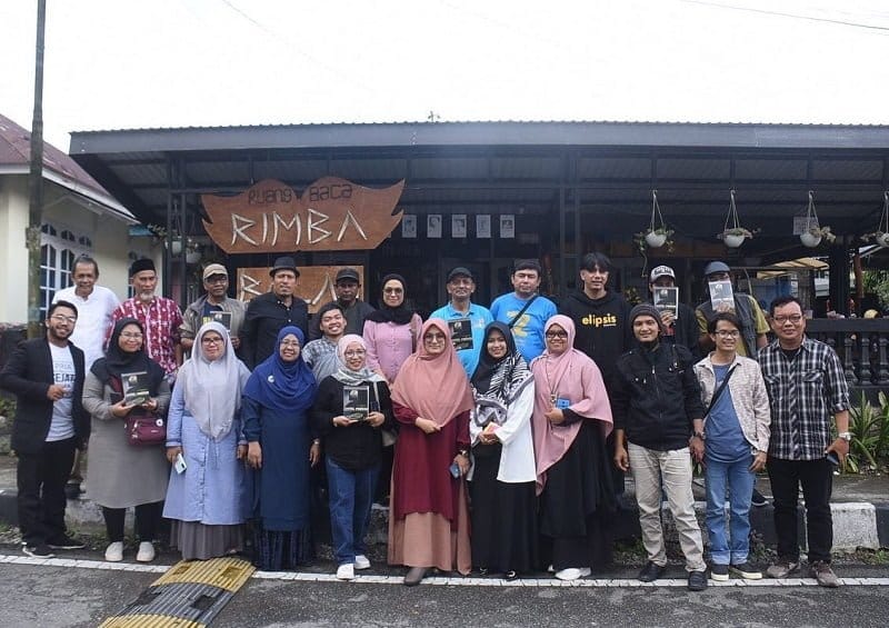 Mengulas 114 Purnama di Hotel Prodeo di Rimba Bulan 2