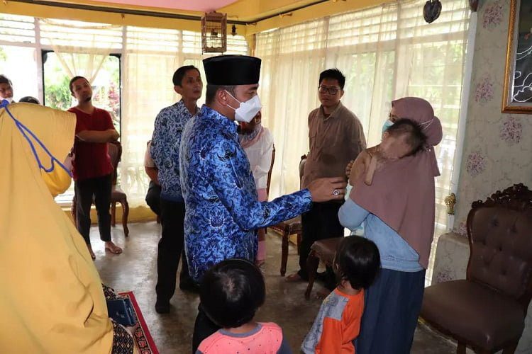 Bantuan Terhadap Raihan Balita 2 Tahun yang Mengidap Stunting dan Hipotiroid