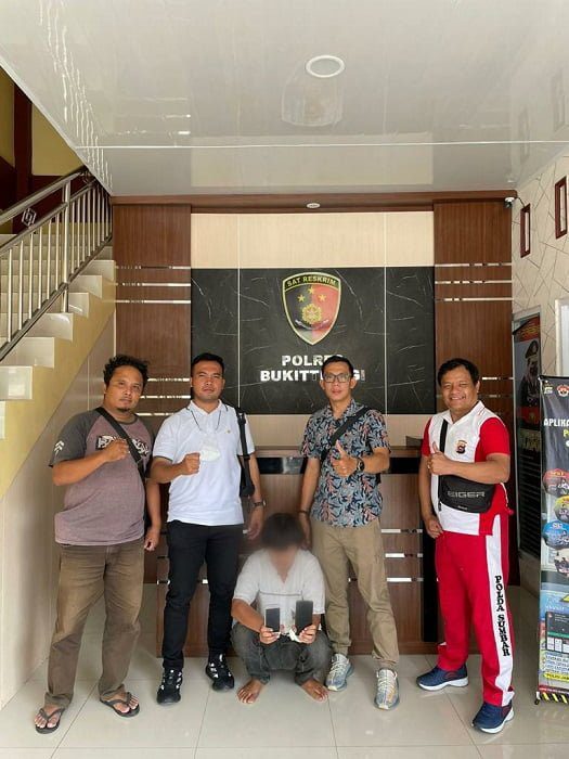 Curi Handphone di Rumah Sakit, Pelaku Diserahkan Ke Polres Bukittinggi