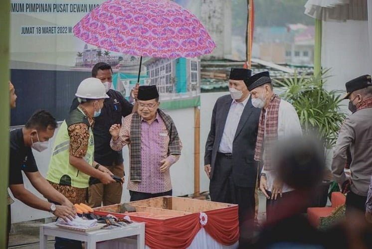Jusuf Kalla Resmikan Masjid Tabligiyah Garegeh Bukittinggi - salingka Media