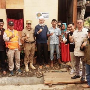 Kwarcab 0303 Gerakan Pramuka Sijunjung Bangun 8 Huntara Bagi Korban Gempa Pasbar