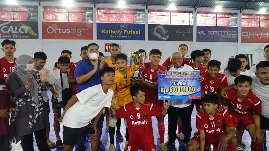 Liga Futsal Nusantara 2022 Tingkat Sumbar Tutup, Rafhely FC Padang Tampil Juara