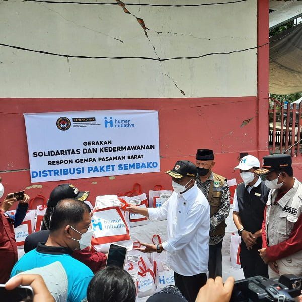 Menko PMK, Muhadjir Effendy: Singkronkan Jumlah Orang yang Membutuhkan Bantuan, Jangan Sampai Barang dan Kebutuhan Tidak Seimbang Menko PMK, Muhadjir Effendy: Singkronkan Jumlah Orang yang Membutuhkan Bantuan, Jangan Sampai Barang dan Kebutuhan Tidak Seimbang