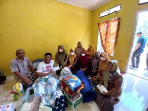 PKK Pasbar Salurkan Bantuan Kepada Masyarakat dan Daerah Terdampak Gempa