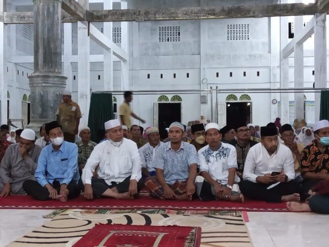 Bupati dan Wakil Bupati Pasbar Dampingi Wagub Sumbar Lakukan Beberapa Rangkaian Safari Ramadhan