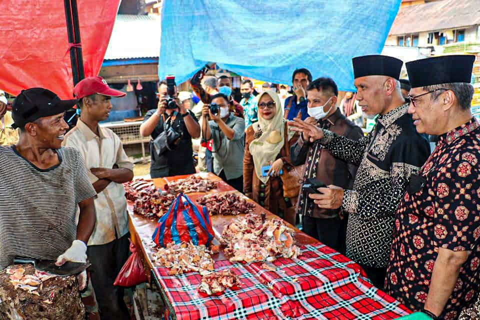 Gubernur Sumbar Harapkan Bulog Tambah Suplai Daging, Hingga Harga Terjangkau - Salingka Media