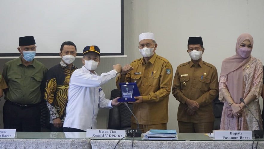 Kunjungan Kerja Komisi V DPR RI ke Pasbar, Siap Dukung Percepatan Pembangunan Pasca Gempa