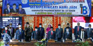 Paripurna DPRD Pasbar Peringati HUT Pasbar Ke-18
