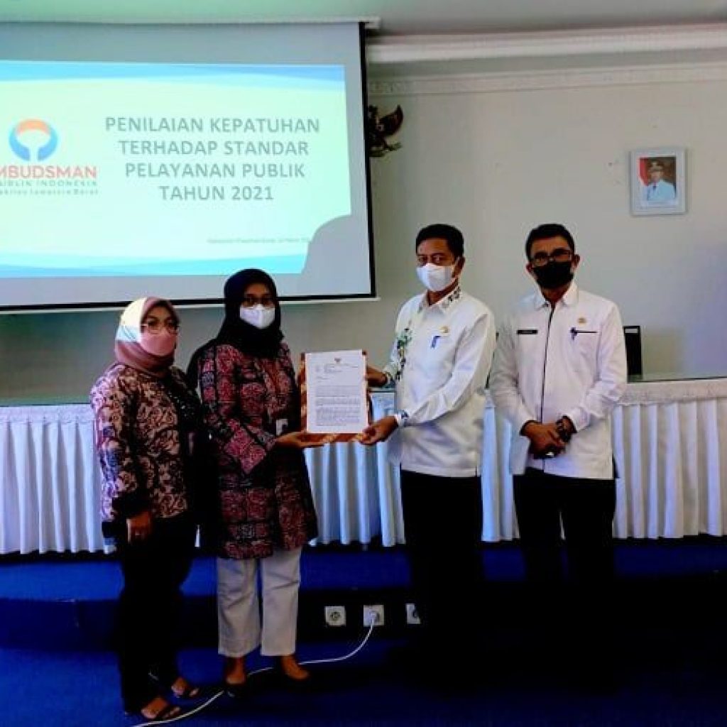 Pasbar Raih Urutan ke 4 se- Sumbar Kepatuhan Standar Pelayanan Publik dari Ombudsman RI