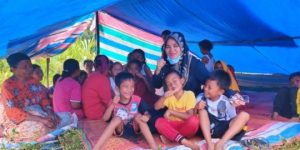 Pasca Gempa, Anggota DPRD Pasbar Tinjau Lokasi Pengungsian