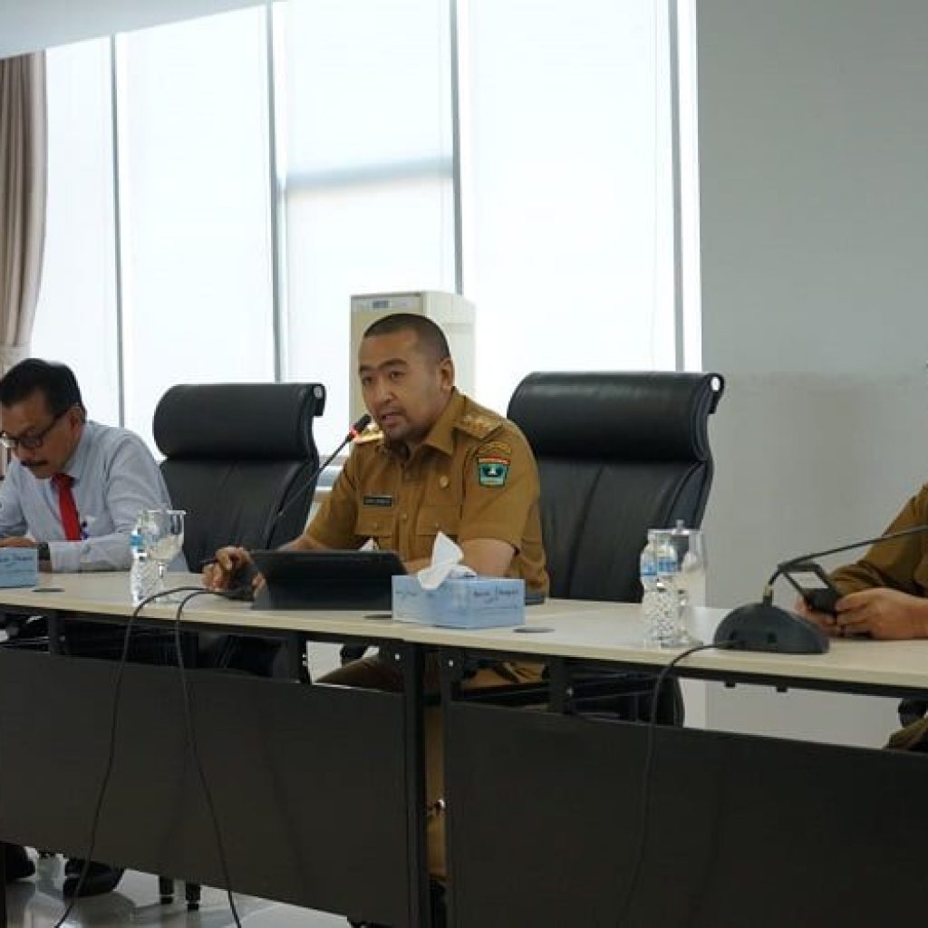 Dukung Percepatan Konversi Syariah, Wagub Audy Himbau Perantau Sumbar di Seluruh Indonesia Menabung di Bank Nagari