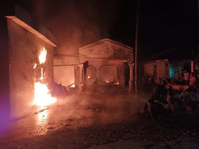 Kebakaran di Gudang Tempat Penyimpanan Minyak Bagi Nelayan dan Masyarakat di Kec. Panai Hilir