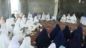 Ketua TP PKK Kabupaten Pasbar Hadiri Wirid Yasin se- Kecamatan Luhak Nan Duo