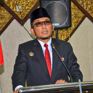 Warga Padang Diimbau Kibarkan Bendera Merah Putih Mulai Tanggal 1 Agustus hingga 31 Agustus 2022