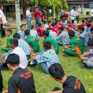 47 Pelajar Bolos Duduk di Warung, Berhasil diamankan Satpol PP Padang dan Pihak Kepolisian