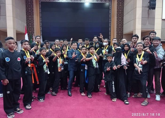 Atlet Padang Panjang Sumbangkan 30 Medali di Kejurnas Hapkido