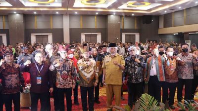 Mendagri Tito Karnavian Puji Padang Sukses Penyelenggara Rakernas APEKSI XV