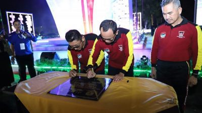 Tugu APEKSI di Padang Diresmikan