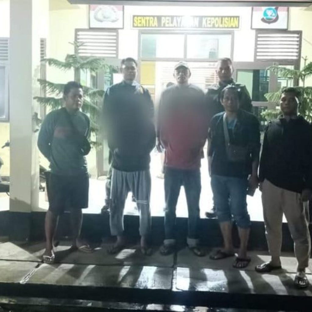 Dua Orang Pengedar Shabu Ditangkap Tim Opsnal Sat Resnarkoba Polres Pasaman Barat