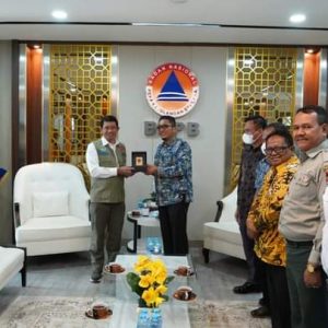 Dalam Audiensi Wako Hendri Septa, Kepala BNPB Letjen TNI Suharyanto Siap Fasilitasi Bantuan Tanggap Darurat