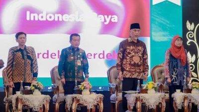Semangat jadikan Indonesia sebagai industri produk halal, Gubernur Mahyeldi Jadi Narasumber Seminar Nasional PDMI