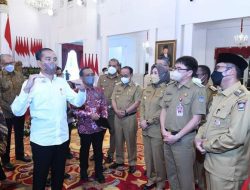 Hadiri Rapat Inflasi Di Istana Negara, Wako Hendri Septa Siap Tindaklanjuti Arahan Presiden RI