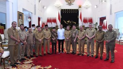 Hadiri Rapat Inflasi Di Istana Negara, Wako Hendri Septa Siap Tindaklanjuti Arahan Presiden RI