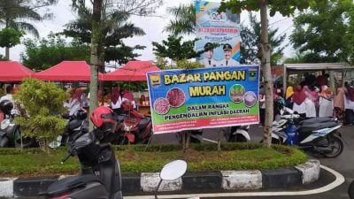 Pemko Pariaman Gelar Bazar Pangan Murah, Langsung Diserbu Masyarakat
