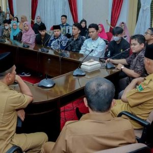 Gubernur Mahyeldi Melepas 45 orang Mahasiswa asal Sumbar ke lima negara, Turki, Tiongkok, Yaman, India dan Mesir