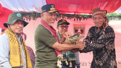 Festival Perhutanan Sosial di Batu Busuak, Lestarikan Hutan dan Sejahterakan Masyarakat