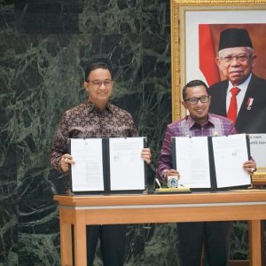 Maksimalkan Potensi Daerah, Bupati Tanah Datar Bersama Gubernur DKI Jakarta Lakukan Penandatanganan Kerjasama