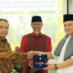 Pemprov Sumbar Teken MoU dengan 4 Rumah Sakit Nasional