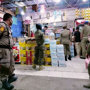 Diduga Dijual Bebas, Belasan Minol, Diamankan Satpol PP Kota Padang