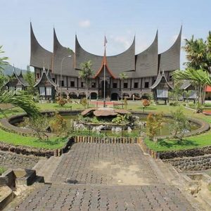 Pusat Dokumentasi dan Informasi Kebudayaan Minangkabau (PDIKM) Kembali Dapatkan Sertifikasi SNI CHSE