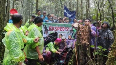 PERJALANAN, rombongan Ekspedisi Padang – Solok yang melibatkan 35 orang, selama menempuh rute perjalanan lima hari, lima malam, menyisakan banyak temuan yang menjadi catatan.