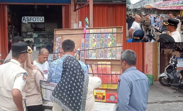 H-2 Tahun 2023, Satpol PP Padang berhasil Mengamankan Ratusan Petasan H-2 Tahun 2023, Satpol PP Padang berhasil Mengamankan Ratusan Petasan